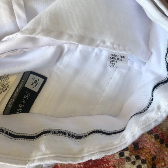 Jos. A. Bank Traditional Fit Pleaded Front Shorts - Picture 6 of 7